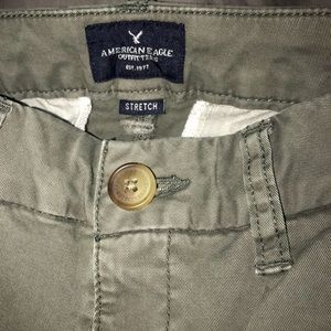American eagle olive green pants